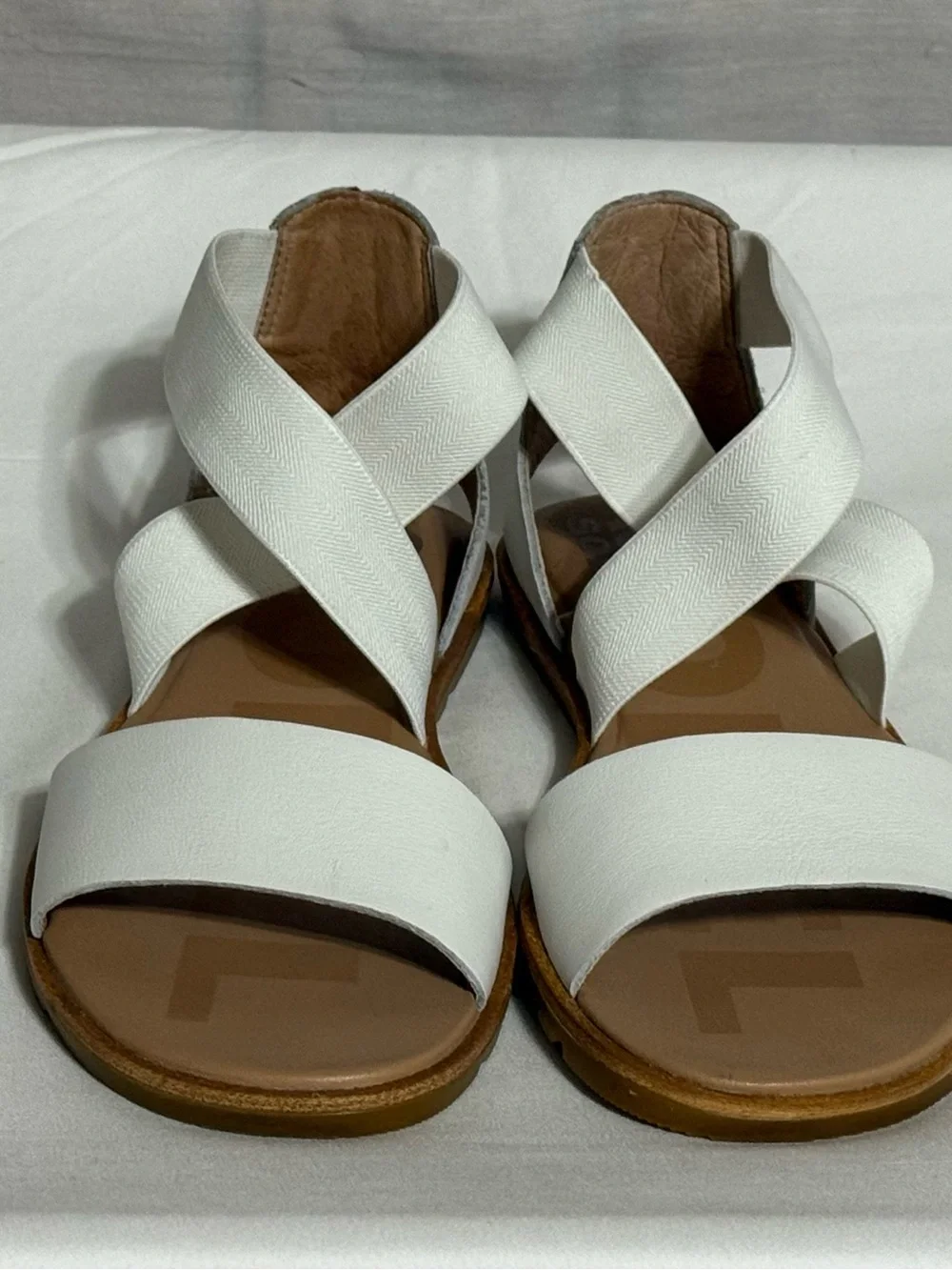 Sorel Ella II White Leather Crisscross Sandals Size 7 NNB